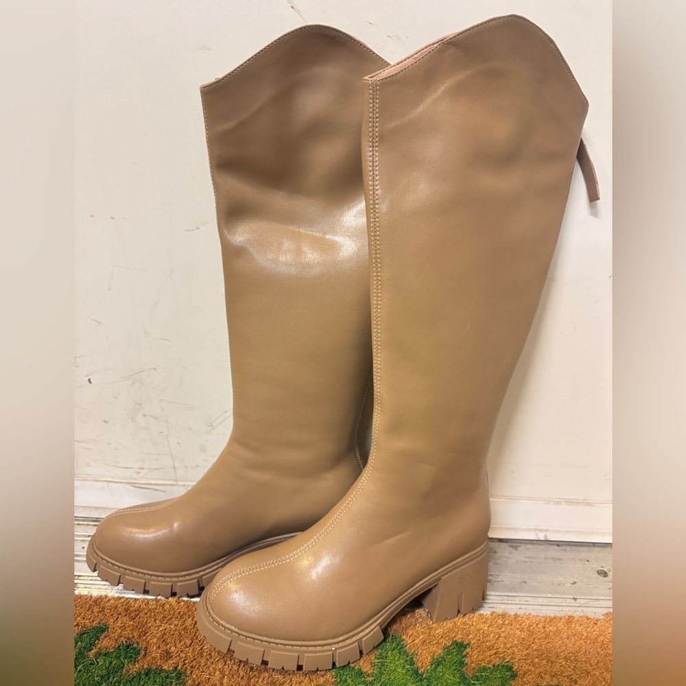 Women’s Milk Tea Beige Genuine Leather Boots